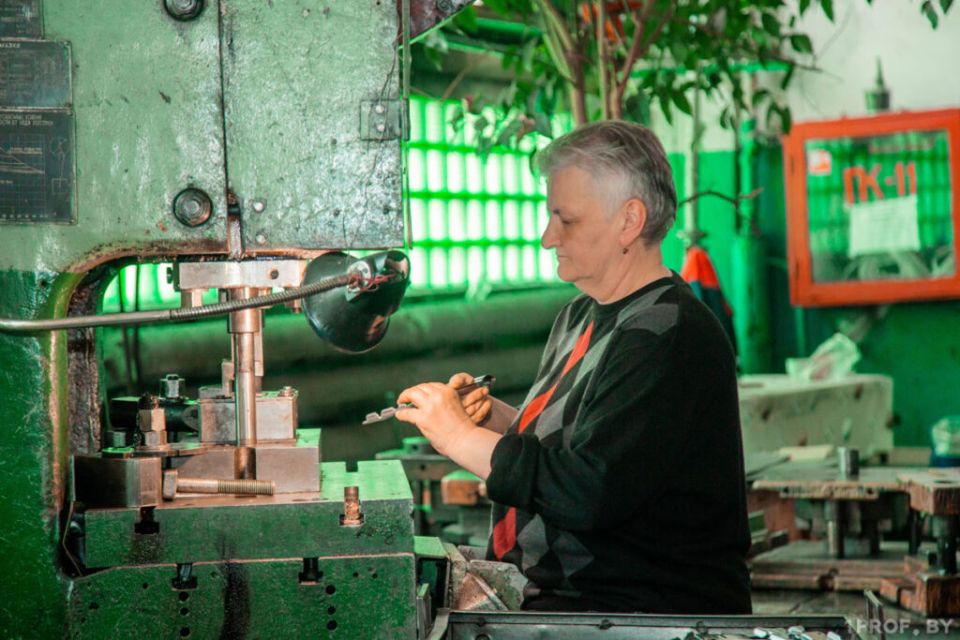 Как найти работу предпенсионеру: советы от экспертов службы занятости