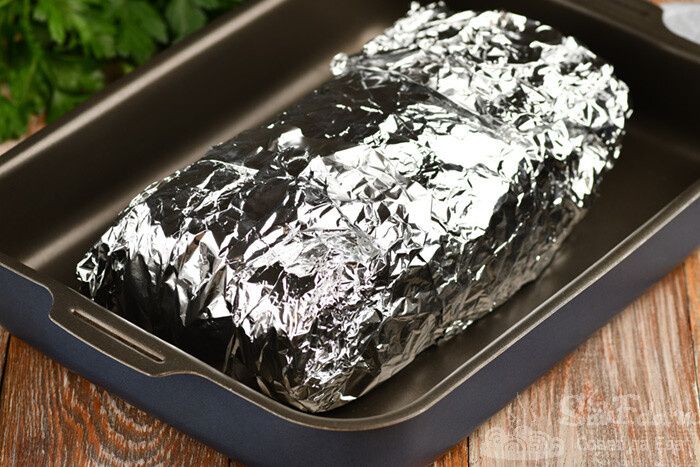 Искусство запекания: нежное мясо под «двойным одеялом»