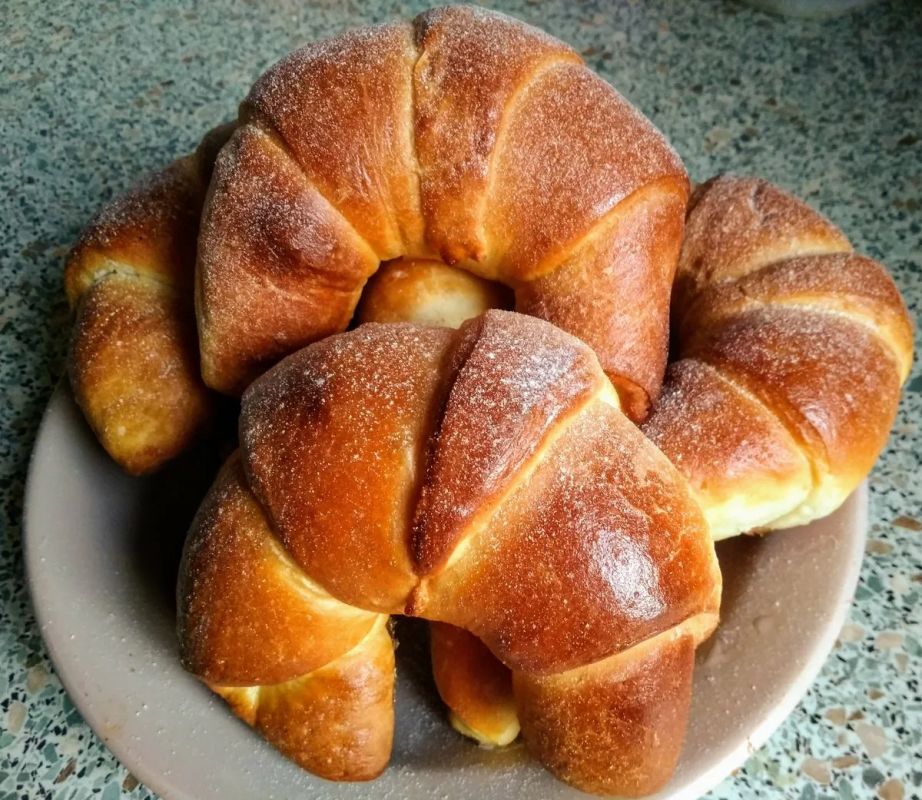 Рогалики к чаю: нежные и ароматные угощения для вашего стола