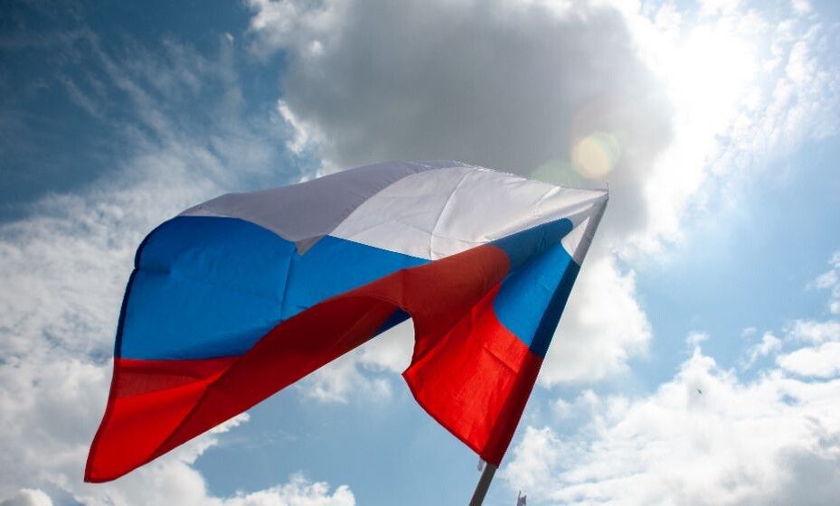 Восемь российских спортсменов получили нейтральный статус для участия в турнирах