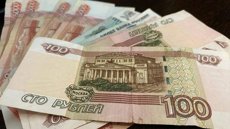 Какой доход поможет новосибирцам заработать максимальные пенсионные баллы в 2026 году?